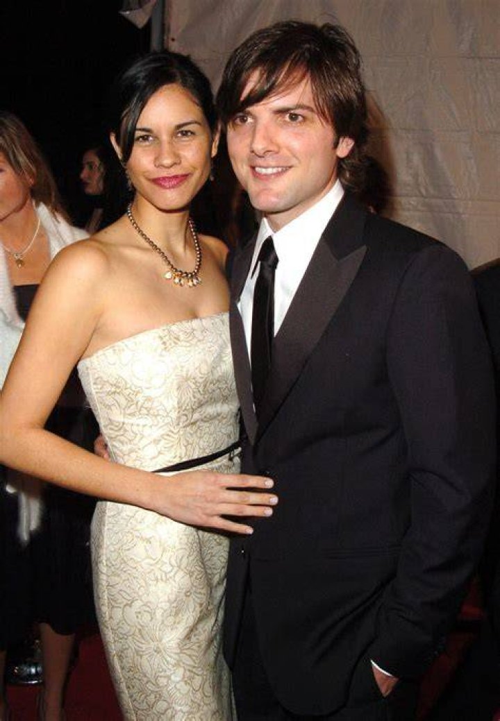 Adam Scott Wife Naomi Sablan Age, Movies, & New Bio 202