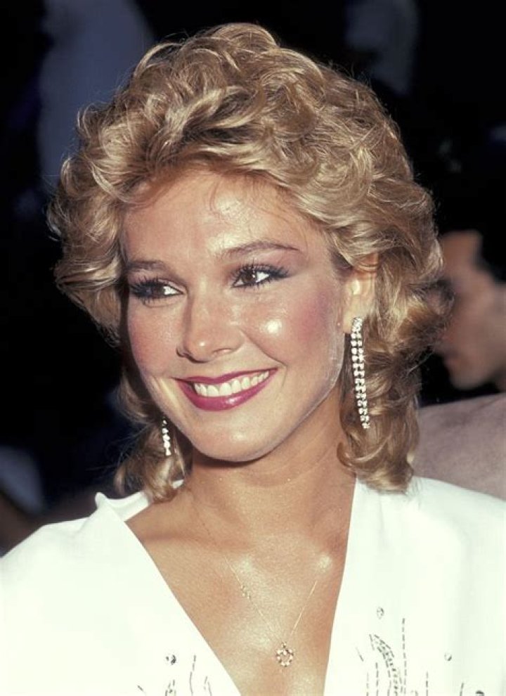 All about celebrity Cynthia Rhodes! Birthday 21 November 1956
