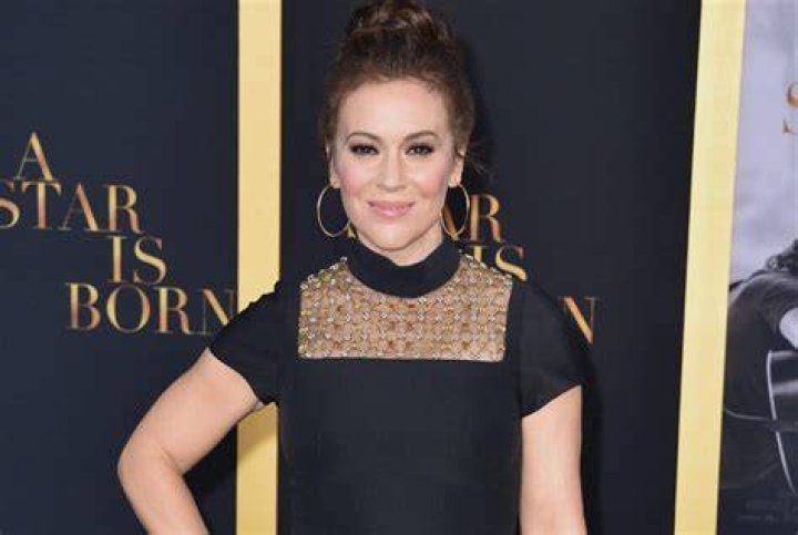Alyssa Milano Age, Bio, Birthday, Family, Net Worth National Today