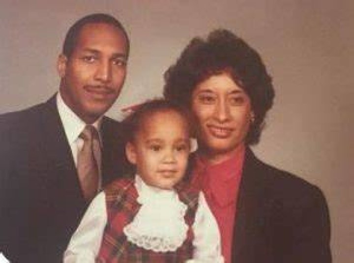 Amanda Seales Parents Mother Seales and Father