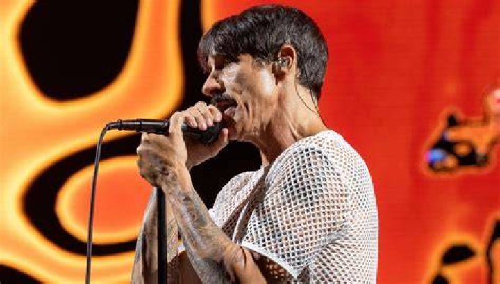 Anthony Kiedis Explains Grip Heroin Had On Him, How He Finally Got