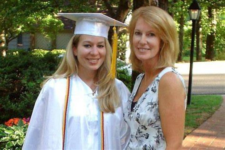 Beth Holloway, mother of missing Alabama student Natalee Holloway