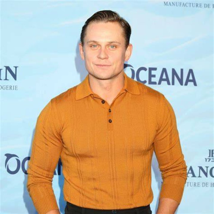 Billy Magnussen joins Spy Kids reboot at Netflix myTalk 107.1