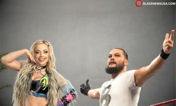 Bo Dallas & Liv Start Family Real Estate Business