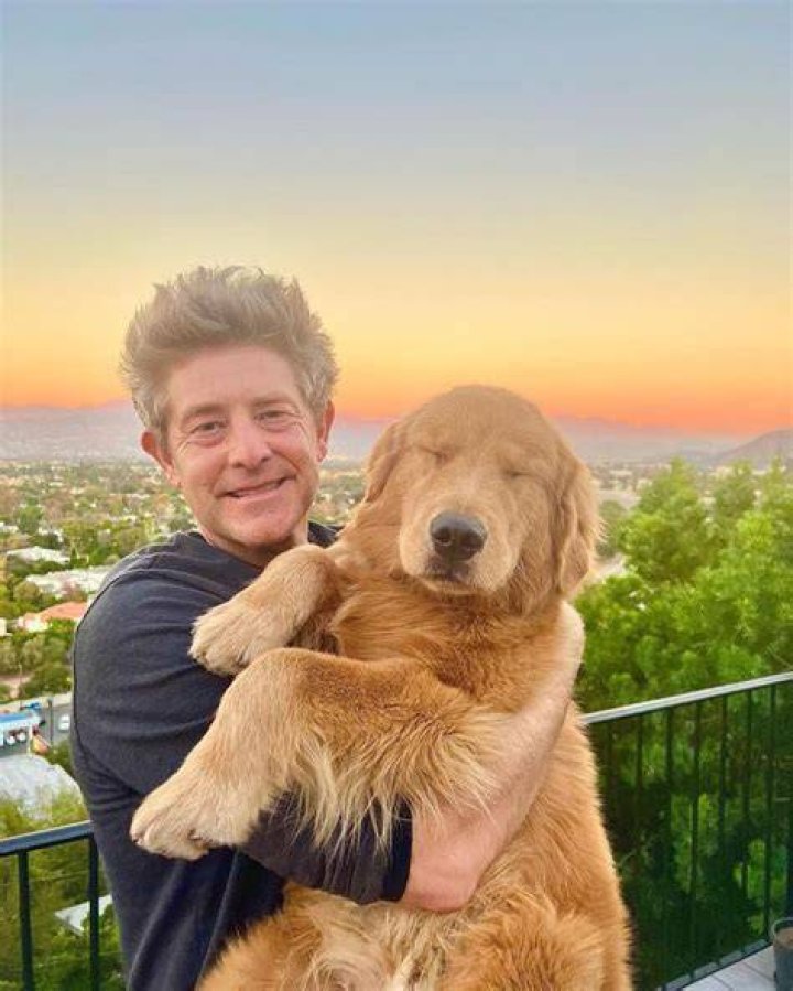 BREAKING Jason Nash engaged to Nivine &ldquo;why did you unmatch me, it&rsquo;s me