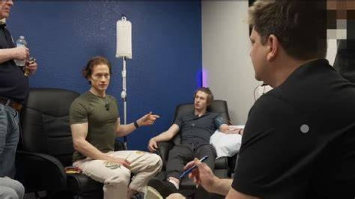 Bryan Johnson injects himself with son's blood in attempt to deage