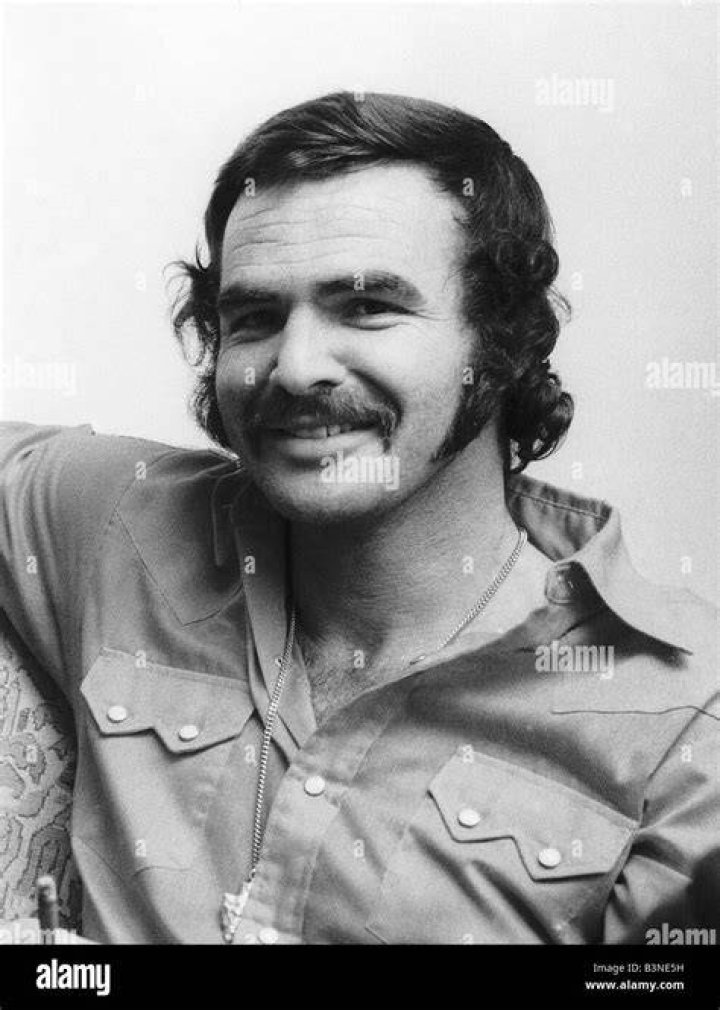 Burt Reynolds 'Gunsmoke' Burt reynolds, Gunsmoke, Old western movies
