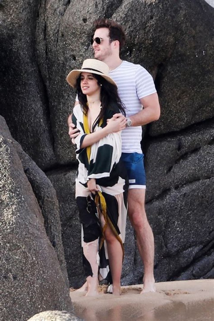 Camila Cabello Spotted Kissing Matthew Hussey in Mexico