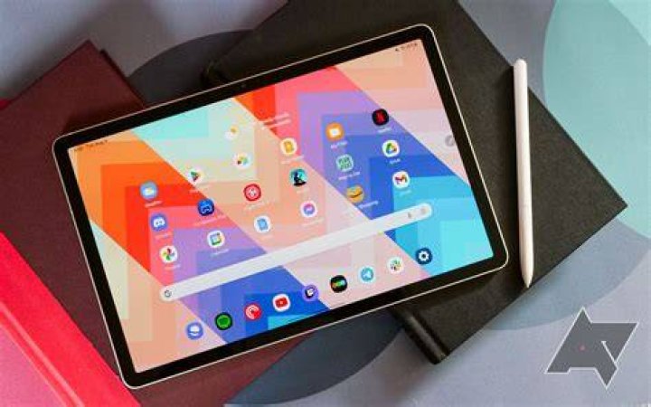 Can you download games on a Samsung Galaxy tablet?