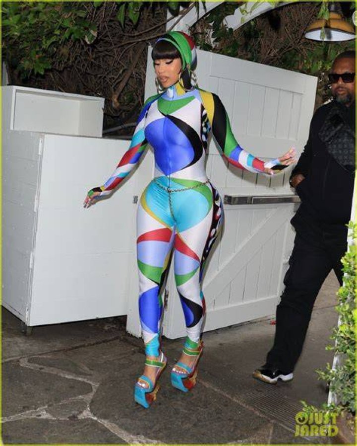 Cardi B Shows Off Her Huge Boobs in a Golden Dress at The 2022 Met Gala