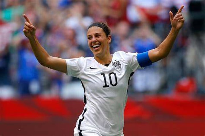 Carli Lloyd &lsquo;seriously considering&rsquo; a run at NFL kicker