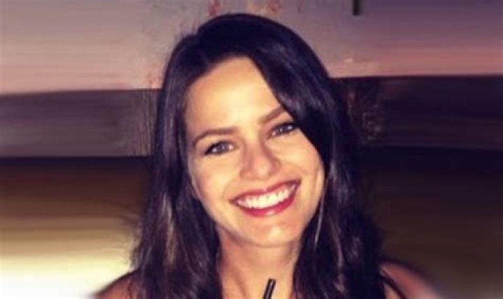Carly Hallam biography Who is comedian Daniel Tosh&rsquo;s wife? Legit.