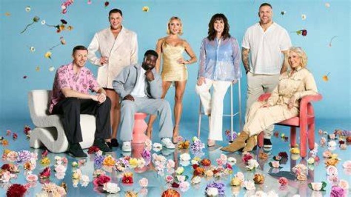 Celebs Go Dating star Alison Hammond links arms with handsome new