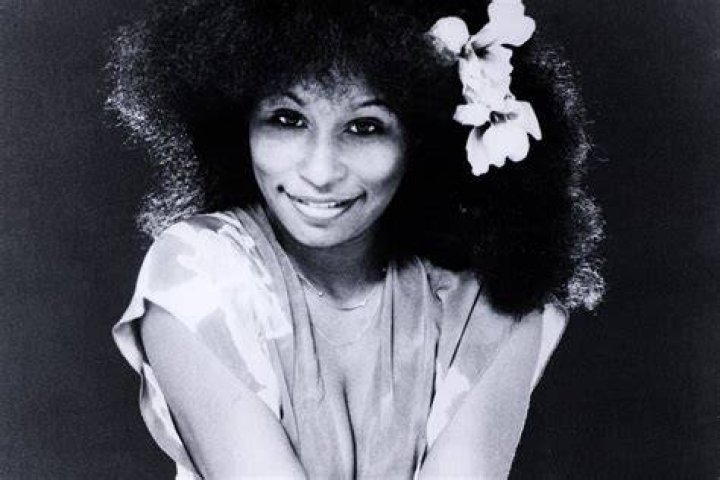 Chaka Khan Bio, Early Life, Career, Relationship, Net Worth, Body Measurements
