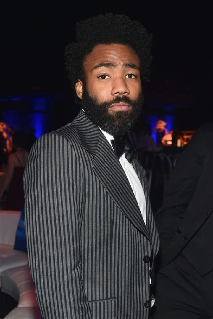 Childish Gambino pays tribute to late father at farewell show 8days