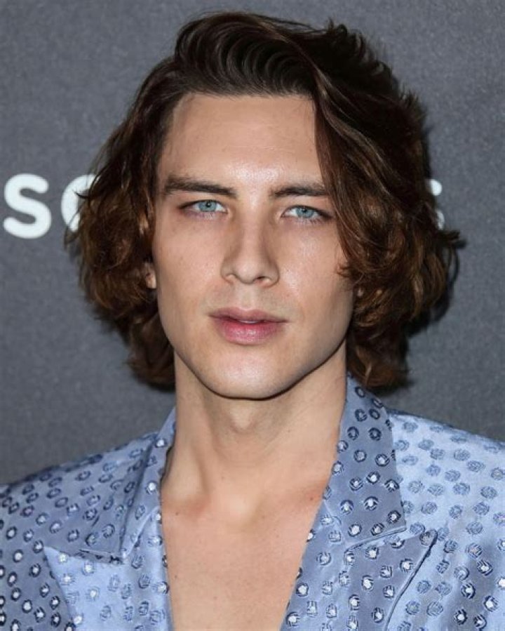 Cody Fern Guy Ferns, Cody, American horror story