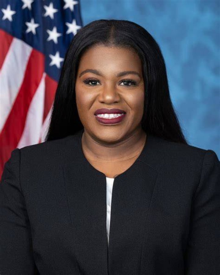 Cori Bush, US Representative From Missouri 7 Influential Newly