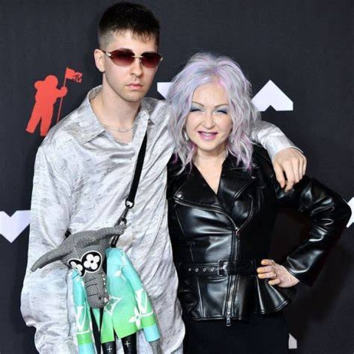 Cyndi Lauper family husband, son, parents and siblings Familytron