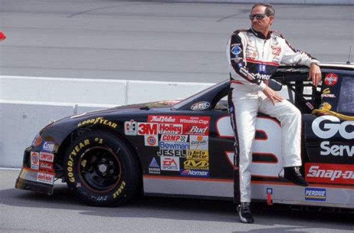 Dale Earnhardt Sr. Used His 70 Million Net Worth to Commission an