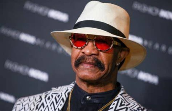Dennis Graham Bio, Age, Wife, Brother, Drake, Music, 43160 and Net