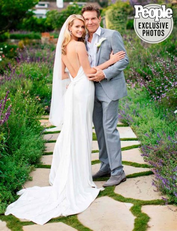Dennis Quaid and Wife Laura Savoie Have Date Night at 2022 CMT Awards