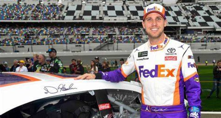 Denny Hamlin Biography, Wiki, Age, Height, Wife, Net Worth in 2022