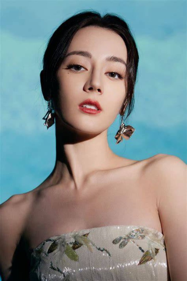 Dilraba Dilmurat's Marriage: Unraveling Success, Love, And Cultural Significance