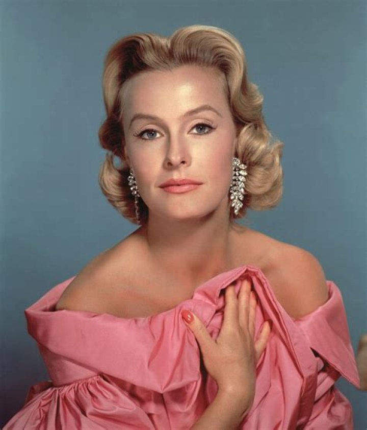 Dina Merrill, Actress, Heiress And Philanthropist, Dies At 93 KBIA