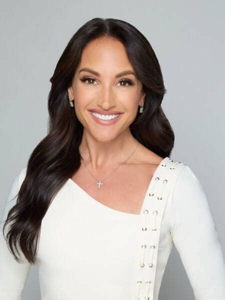 Emily Compagno Bio, Parents, Siblings, Husband, Net Worth