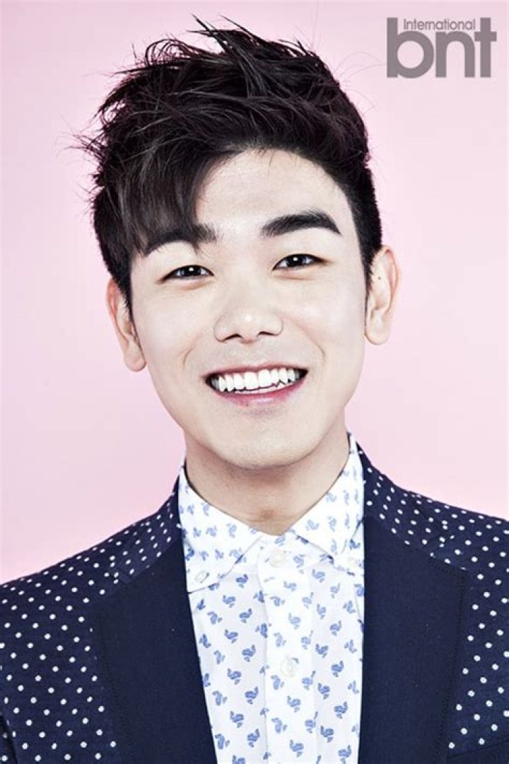 Eric Nam shows off sweet voice through 'Count On Me' for 'Men are Men