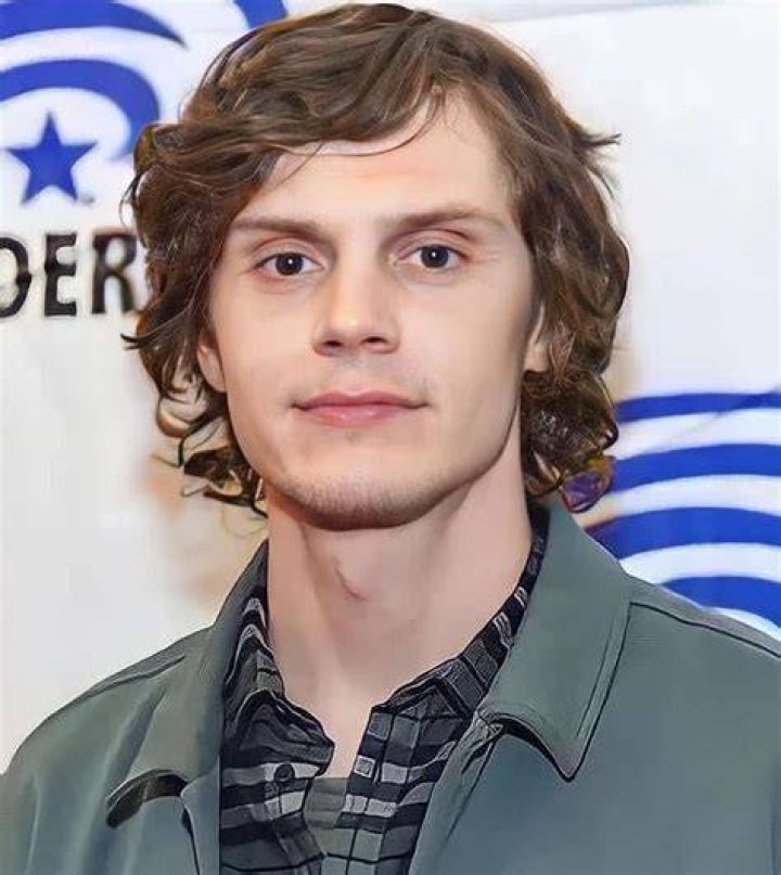 Evan Peters Gay All Details About X Men's Quicksilver's Personal Life