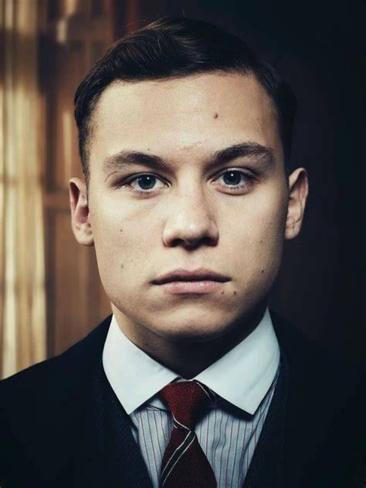 Finn Cole Height, Age, Net Worth, Affair, Career, and More