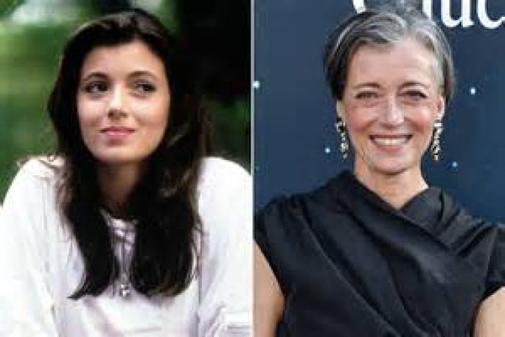 Freddy, Mia Sara and her daughter. Freddy recognized her sitting in the
