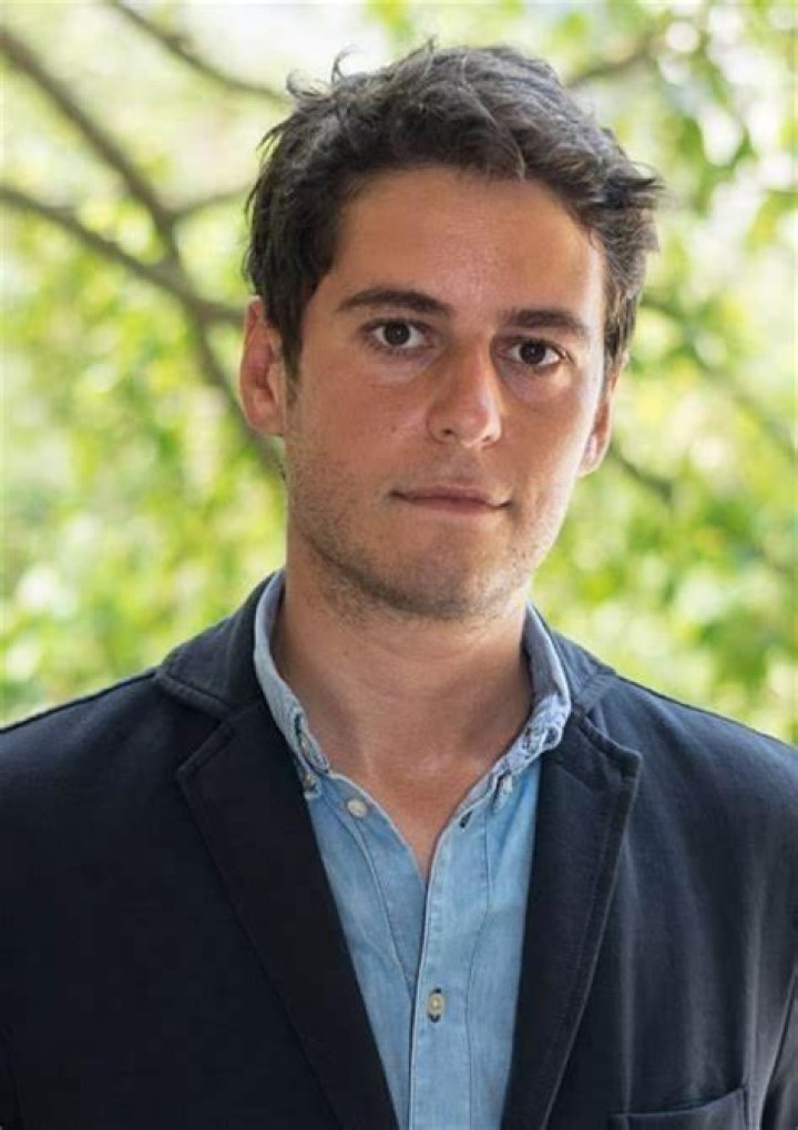 Gabriel Attal Origine Parents Emmanuel Macron appoints as new prime