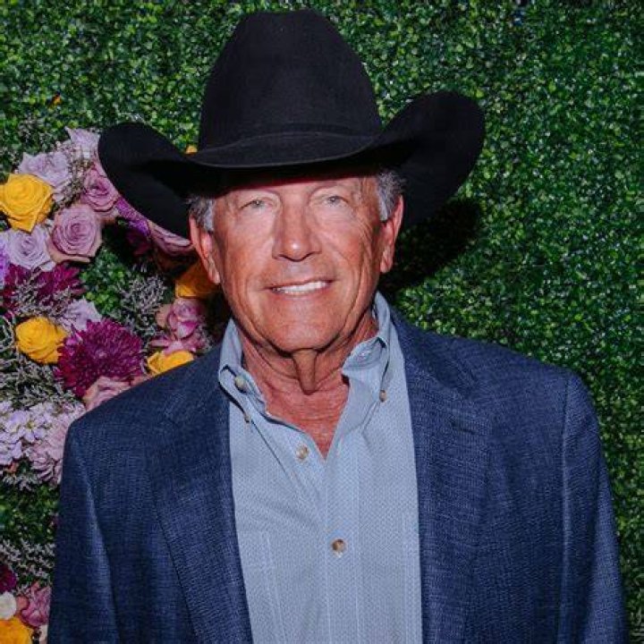 George Strait's Marital Journey: A Country Music Icon's Love Story
