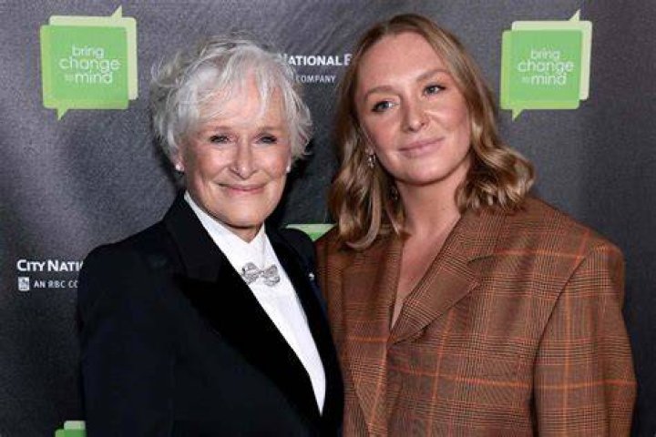 Glenn Close with her daughter, Annie Starke Mother daughter poses