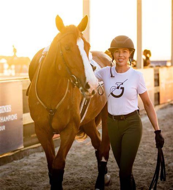 Hannah Selleck Descanso Farm Jump Media Equestrian PR