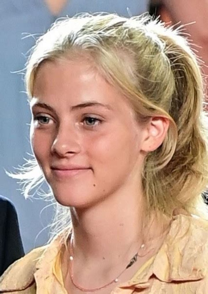 Hazel Moder's Age, Bio, Career, Net Worth, Julia Roberts's Daughter