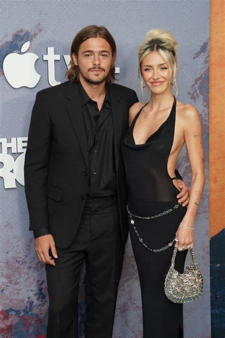 Henry Eikenberry and Delilah Hamlin Make Carpet Debut