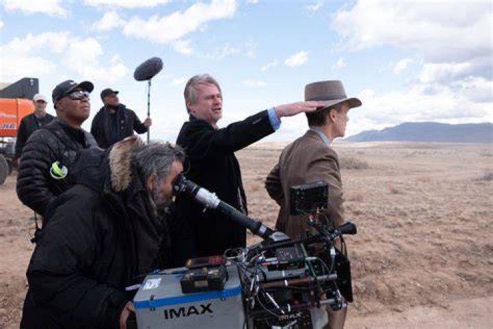 How long is American movie?
