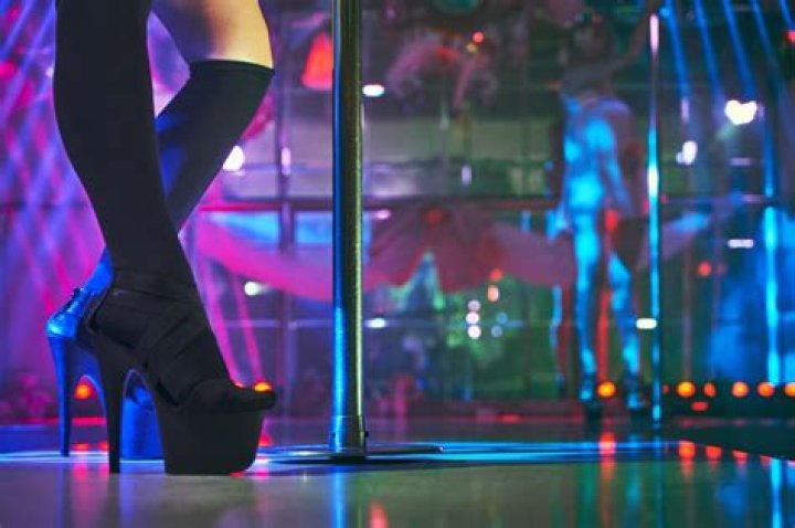 How much is a lap dance in NYC strip club?