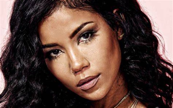 Jhen&eacute; Aiko's Siblings Brought Both Joy Sorrow to Her Life News and Gossip