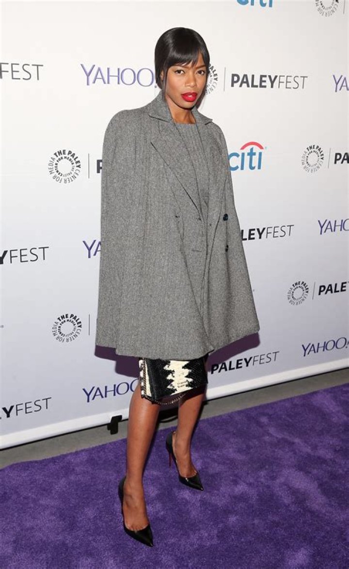 Jill Marie Jones Height