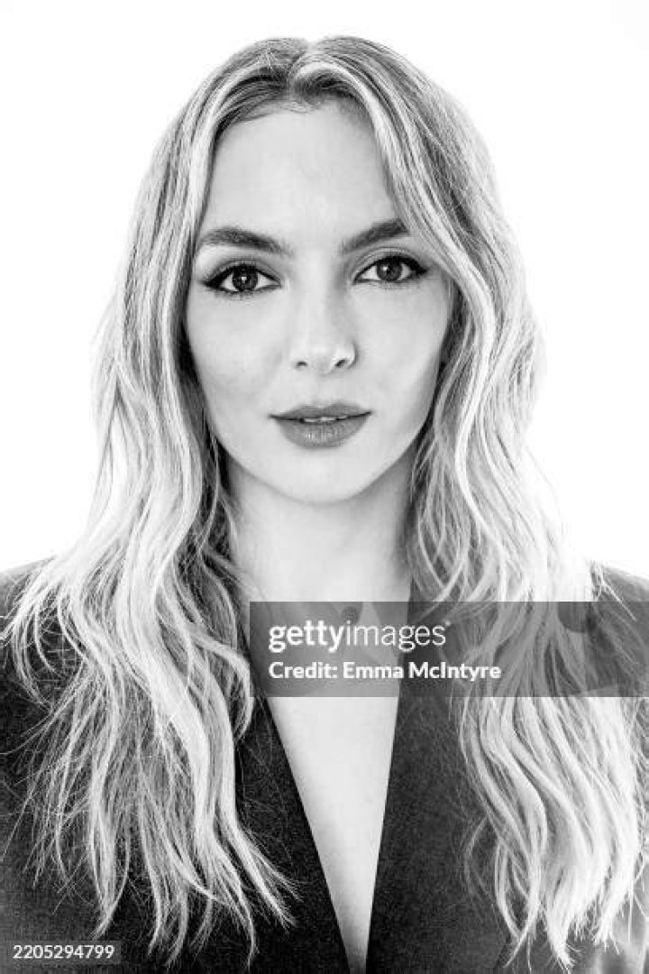 Jodie Comer poses with new boyfriend James Burke as she's 'cancelled