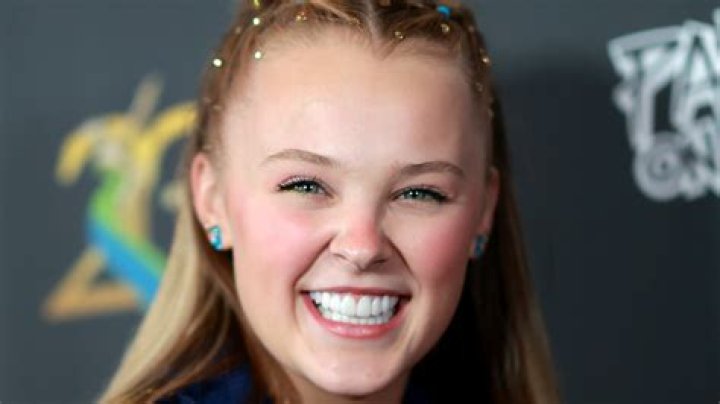 JoJo Siwa opens up about her relationship with Nickelodeon and getting