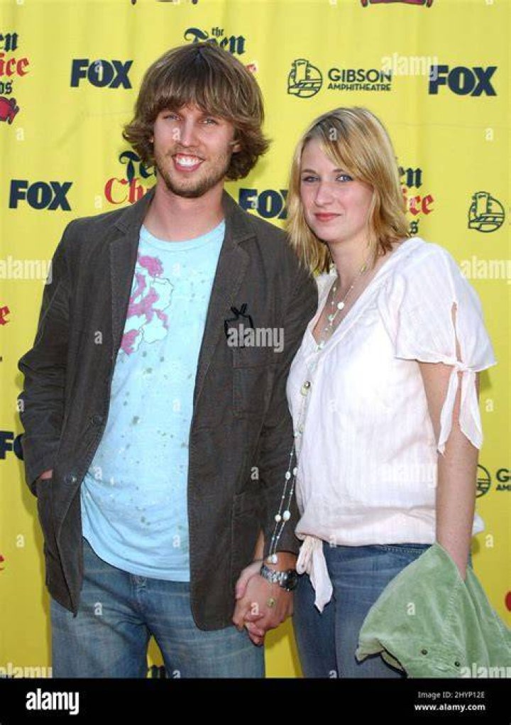 Jon Heder and Wife Expecting Baby No. 4 See Their Cute Announcement