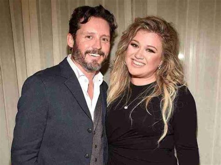 Kelly Clarkson Husband, Age, Height, Weight, Children, Net Worth Divorce