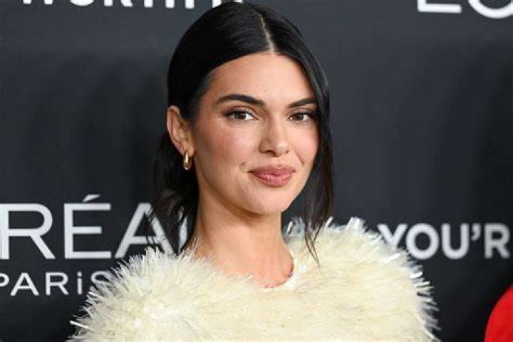 Kendall Jenner shares photo of dinner date with NEW man as fans