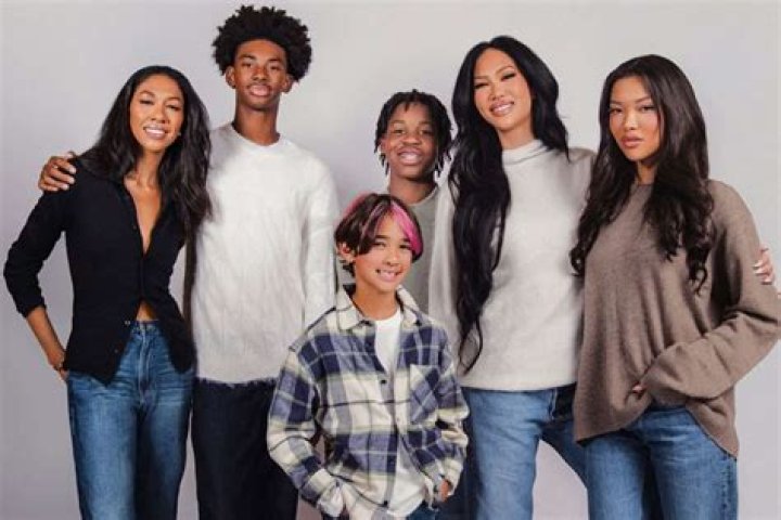 Kimora Lee Simmons and actor Djimon Hounsou split after over five years