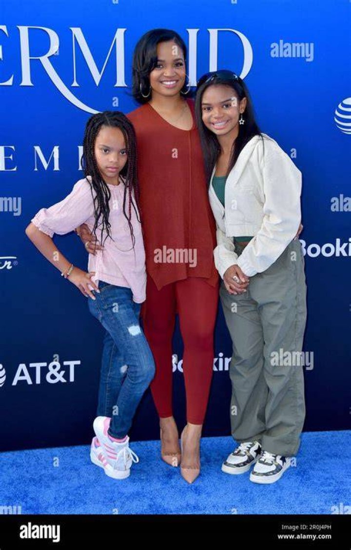 Kyla Pratt and Her Twin On Mother's Day Lipstick Alley